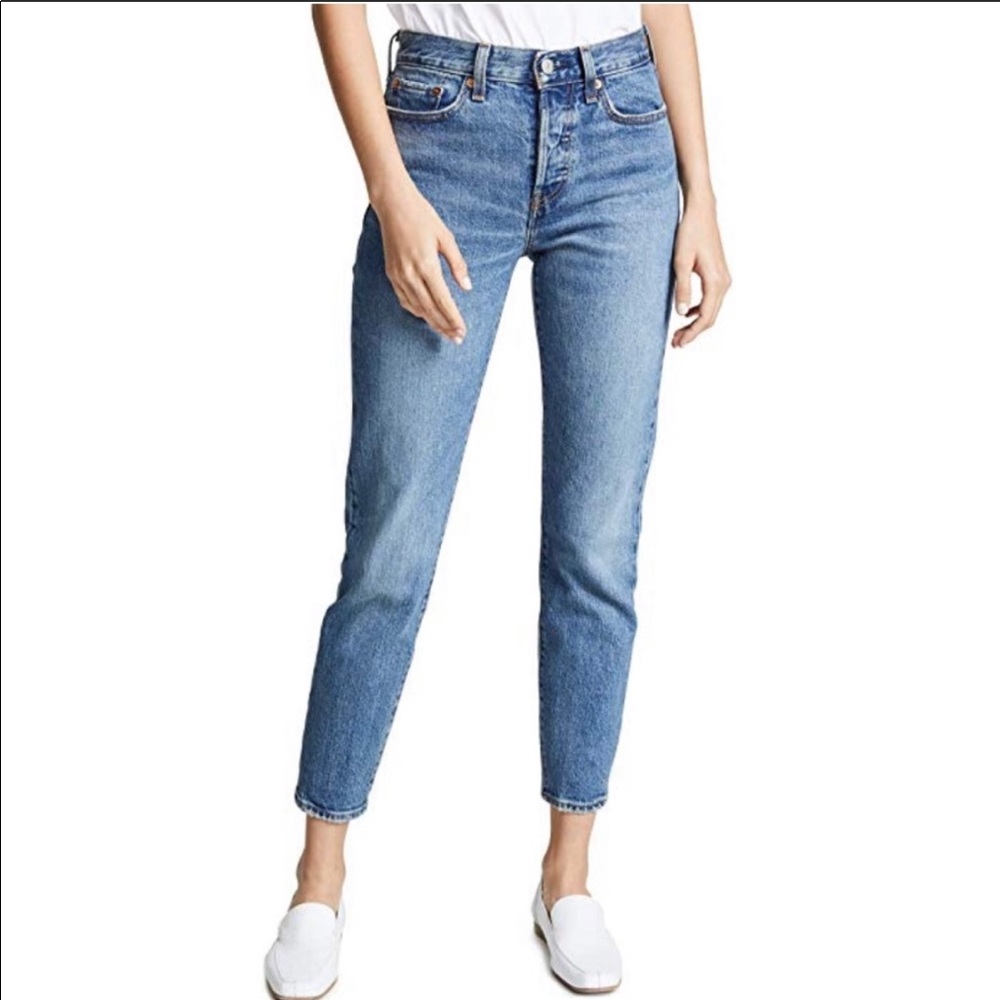 Levi’s Wedgie Jeans, NWOT size 26!